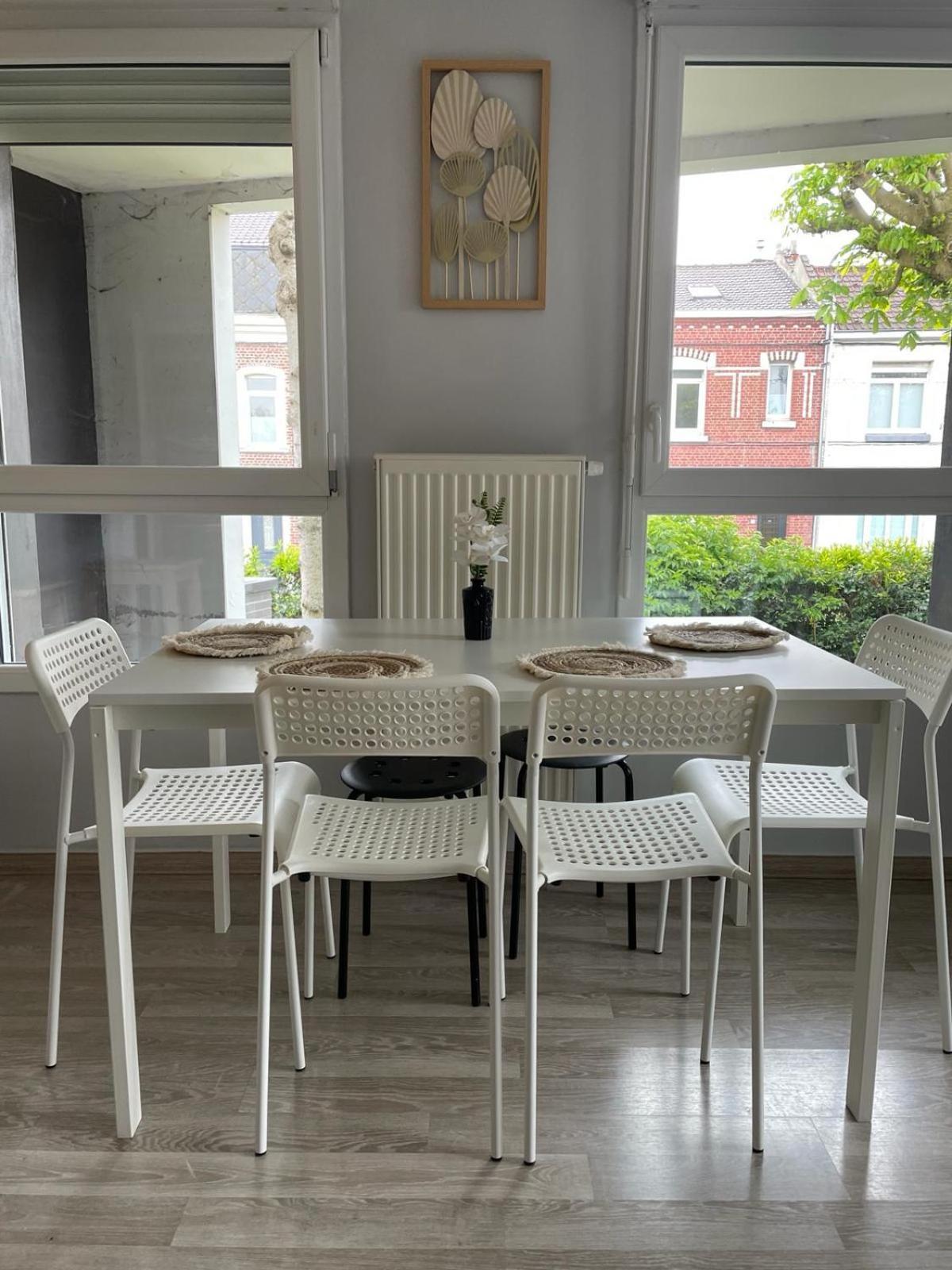 Appartement 2 Chambres Avec Terrasse Et Garage Saint-Andre-lez-Lille 외부 사진